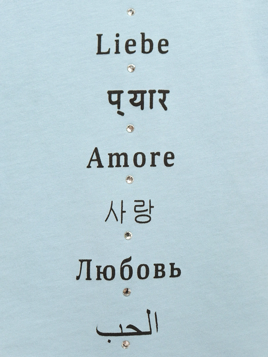 Светло-голубая футболка Amour